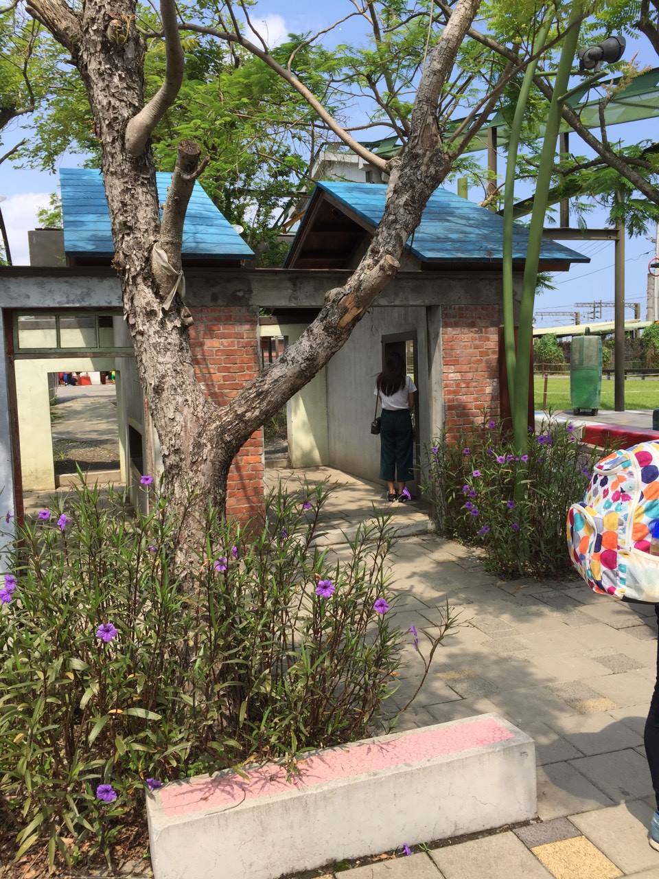 子貓玲 CoNeCoLin 伍洋 - 輔助圖