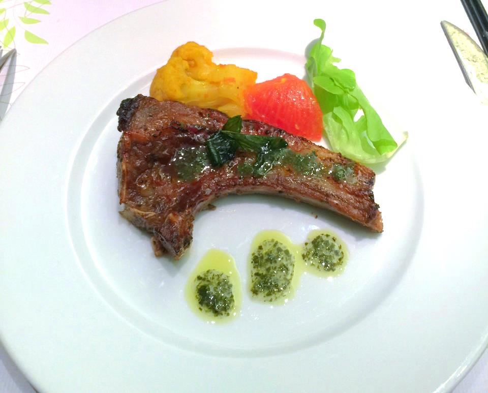 子貓玲 CoNeCoLin 伍洋 - 輔助圖