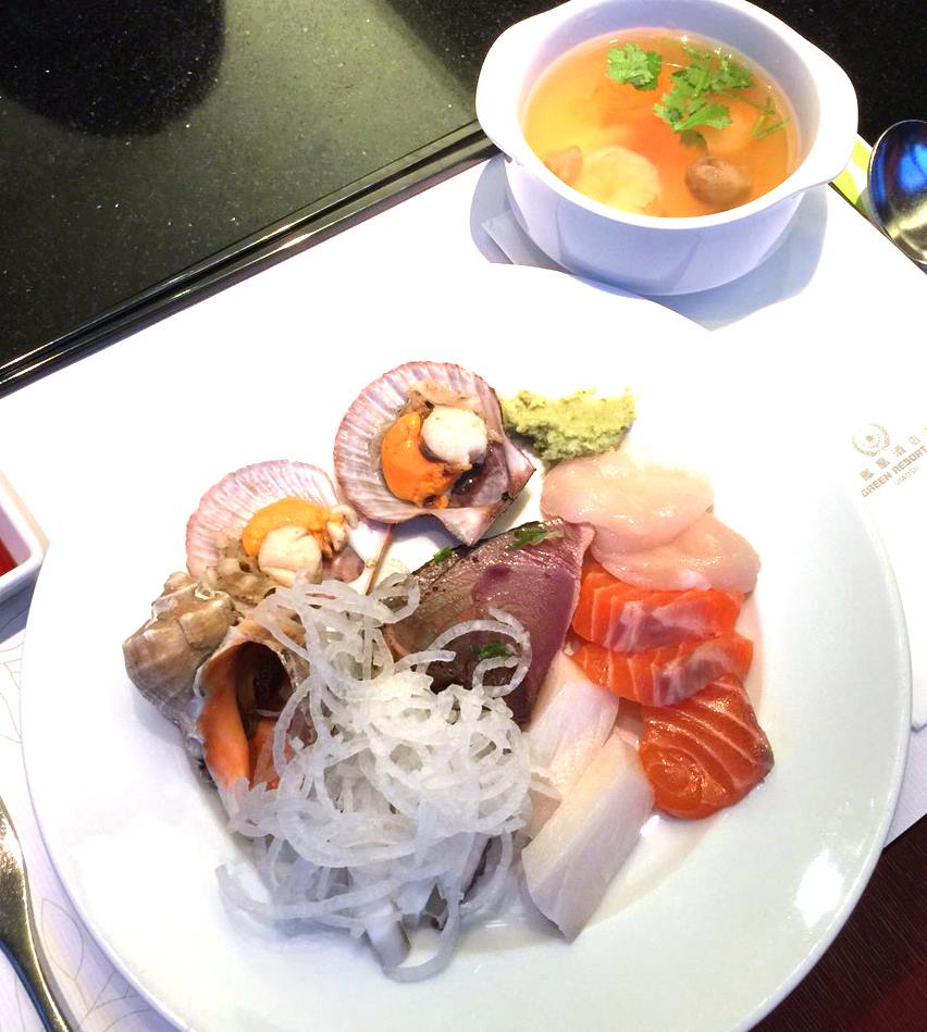 子貓玲 CoNeCoLin 伍洋