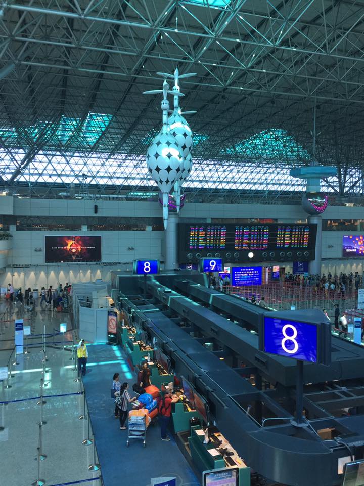 子貓玲 CoNeCoLin 伍洋