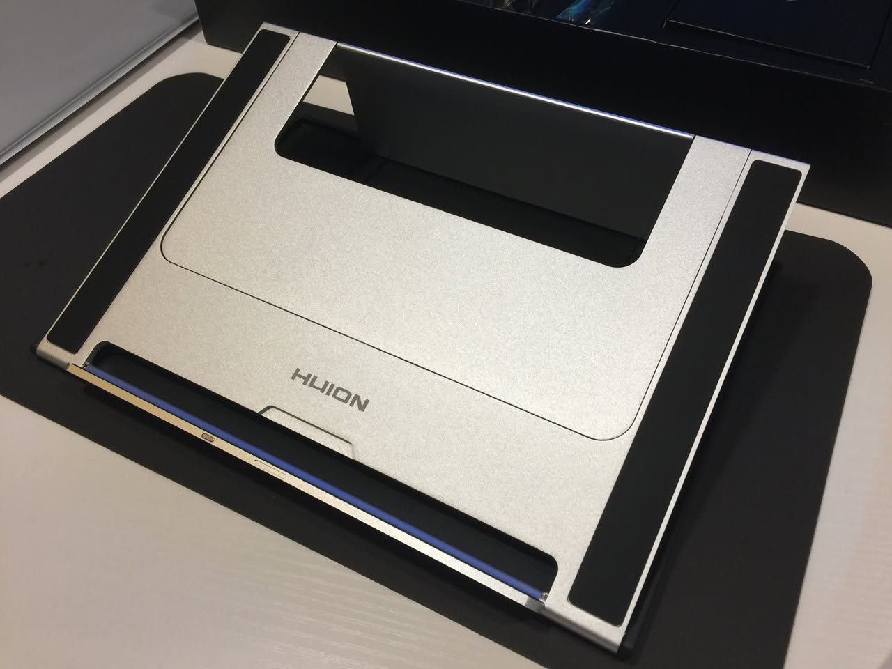 子貓玲 CoNeCoLin 伍洋 - 輔助圖