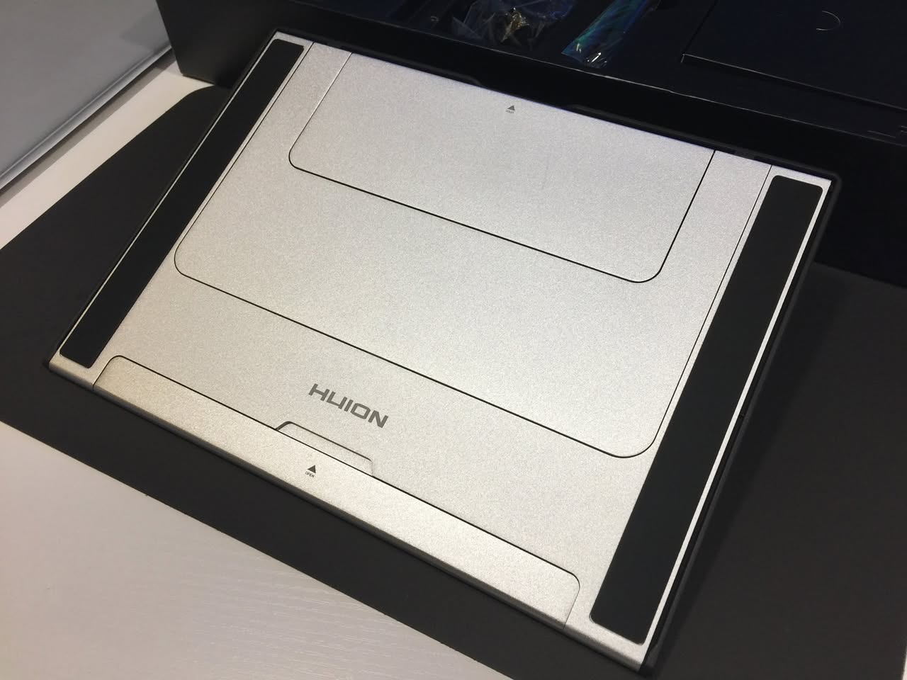 子貓玲 CoNeCoLin 伍洋 - 輔助圖