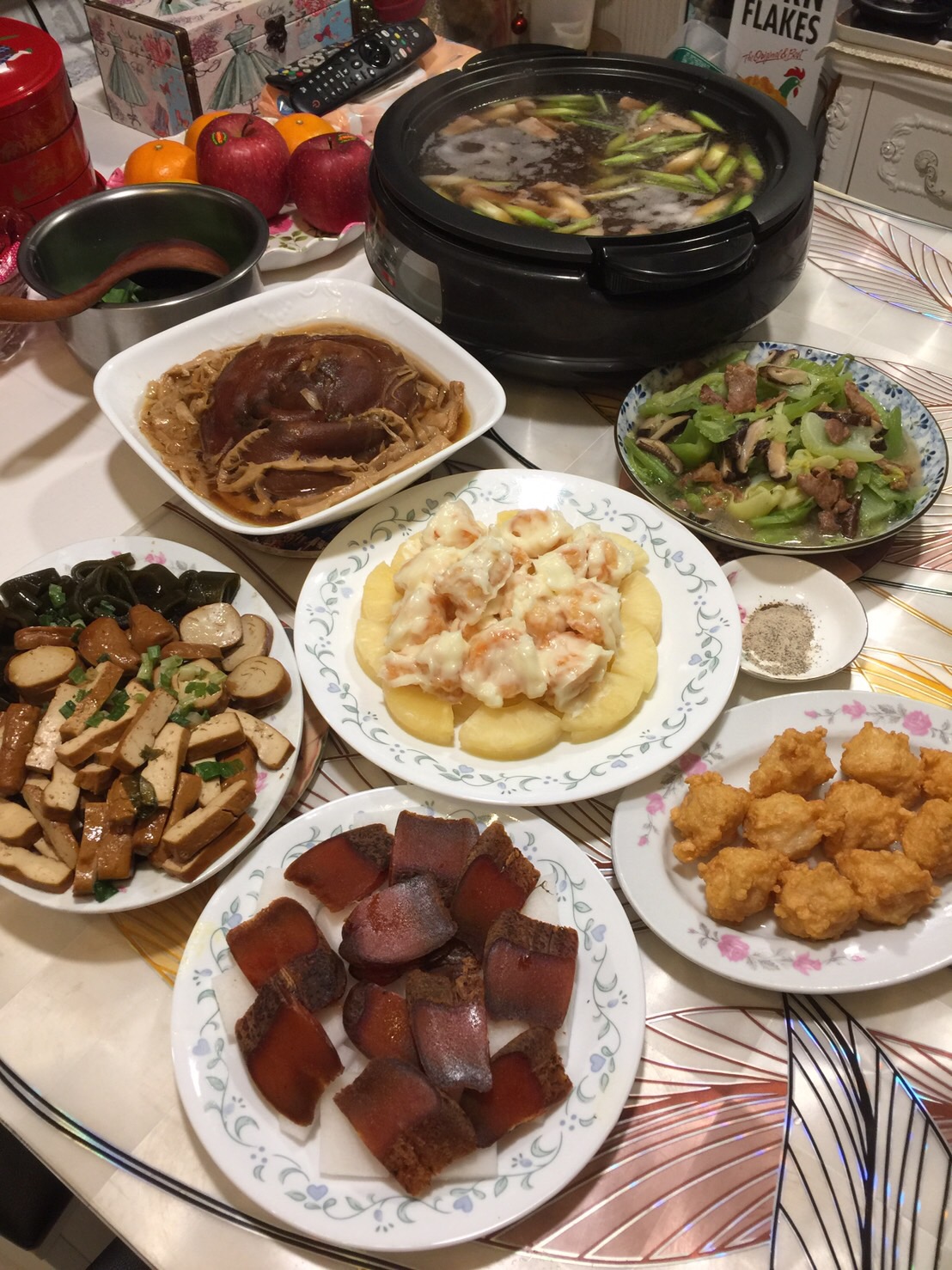 子貓玲 CoNeCoLin 伍洋