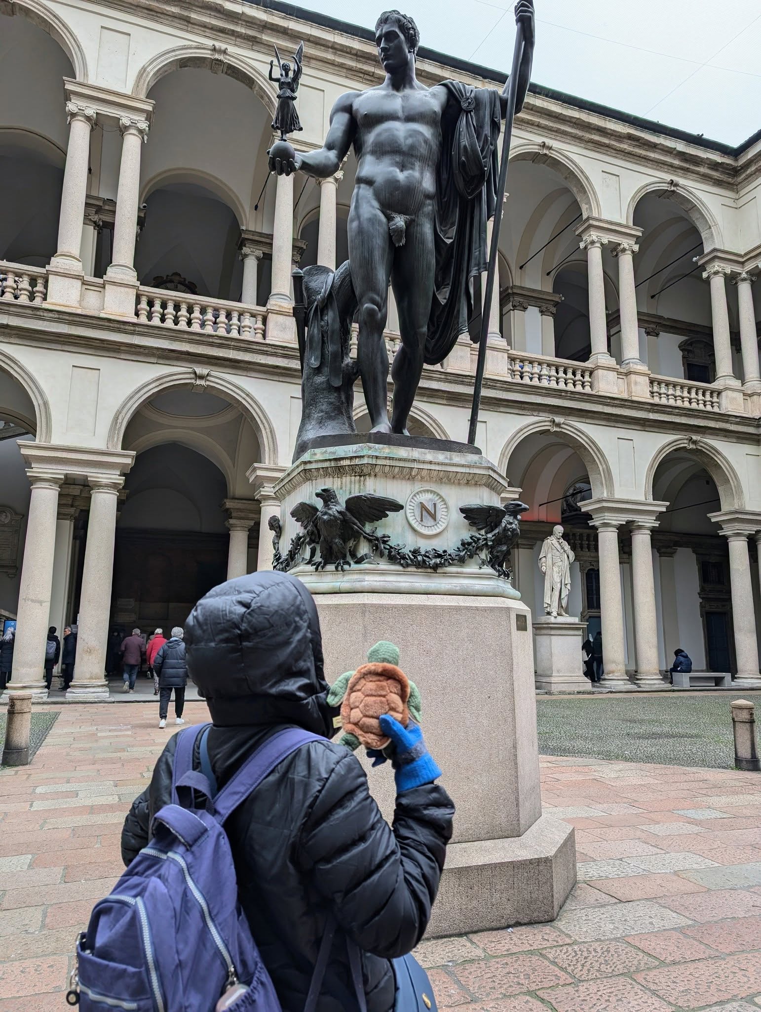 子貓玲 CoNeCoLin 伍洋