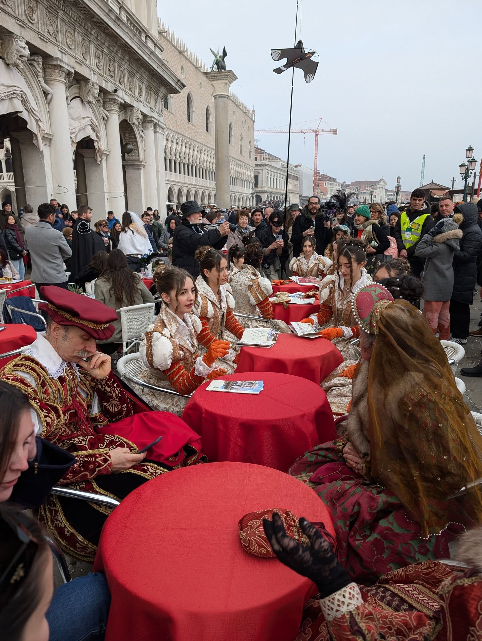 子貓玲 CoNeCoLin 伍洋 - 輔助圖