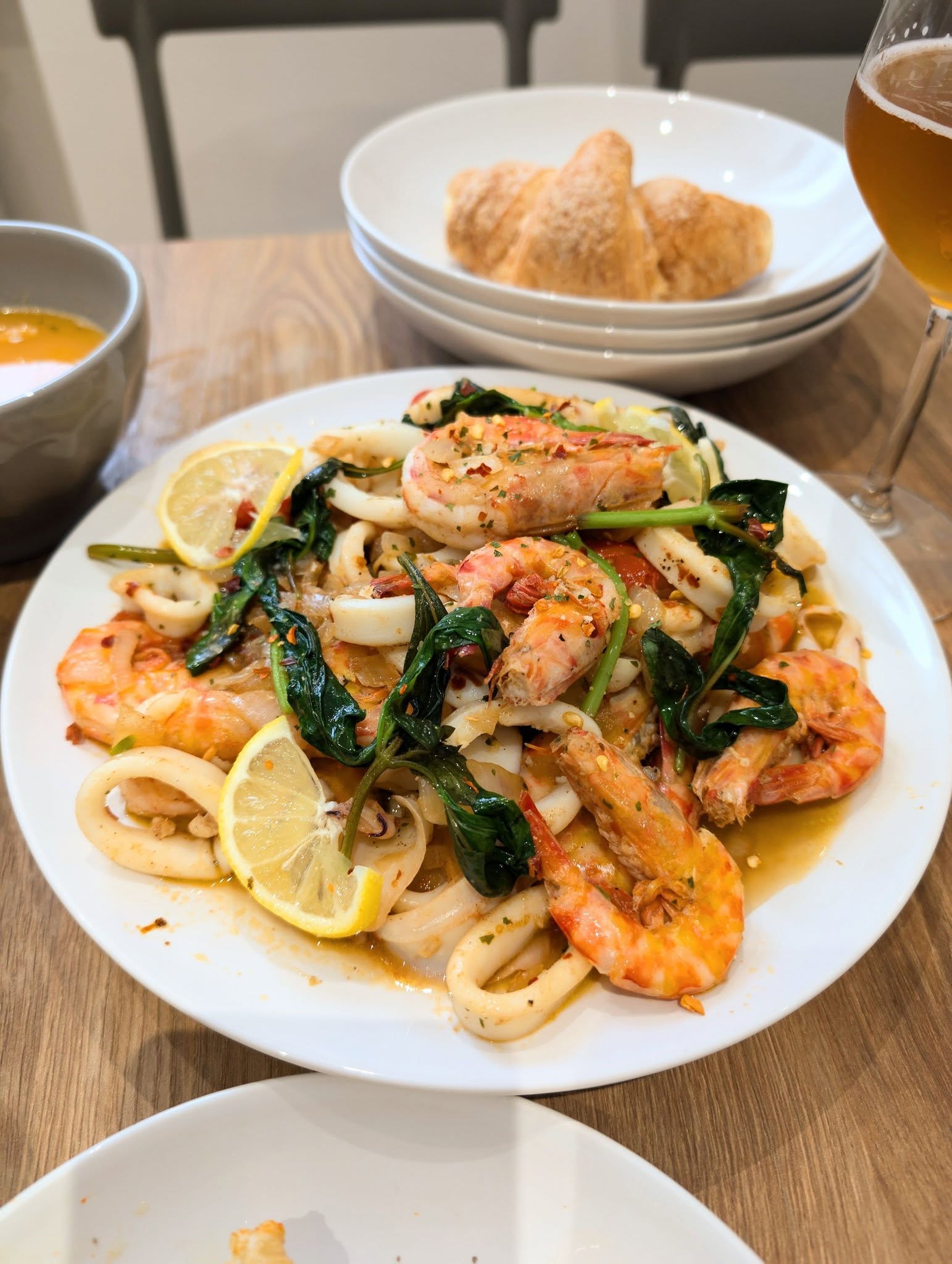 子貓玲 CoNeCoLin 伍洋 - 輔助圖