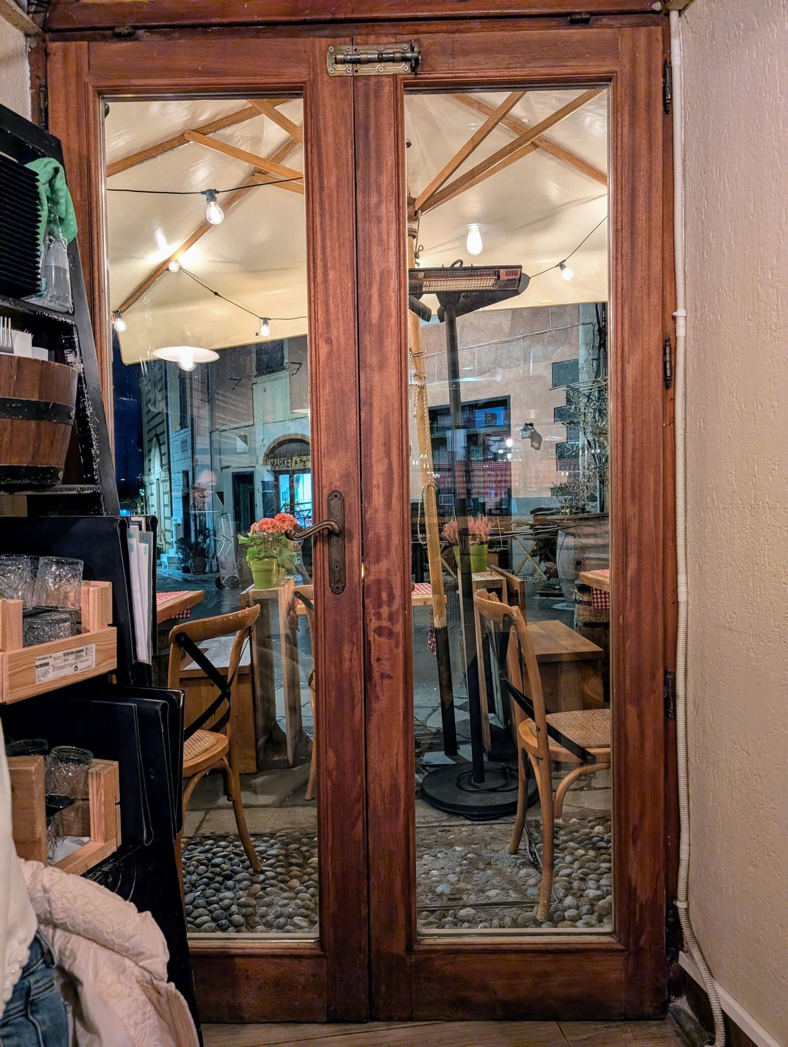 子貓玲 CoNeCoLin 伍洋 - 輔助圖