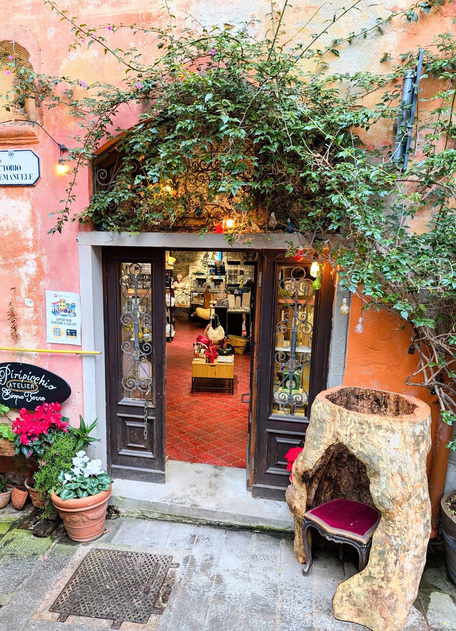 子貓玲 CoNeCoLin 伍洋 - 輔助圖