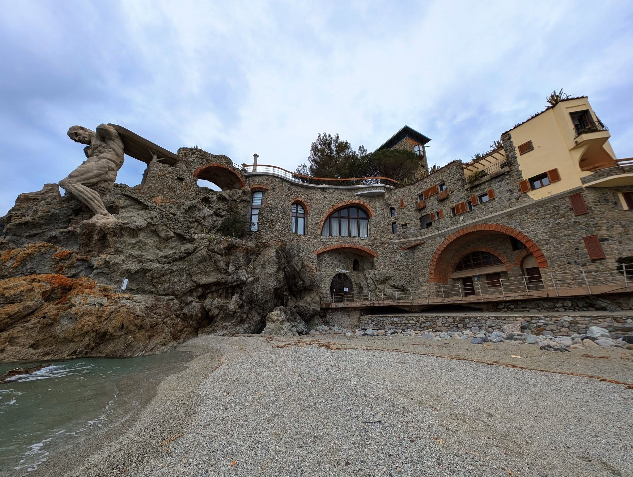 子貓玲 CoNeCoLin 伍洋 - 輔助圖