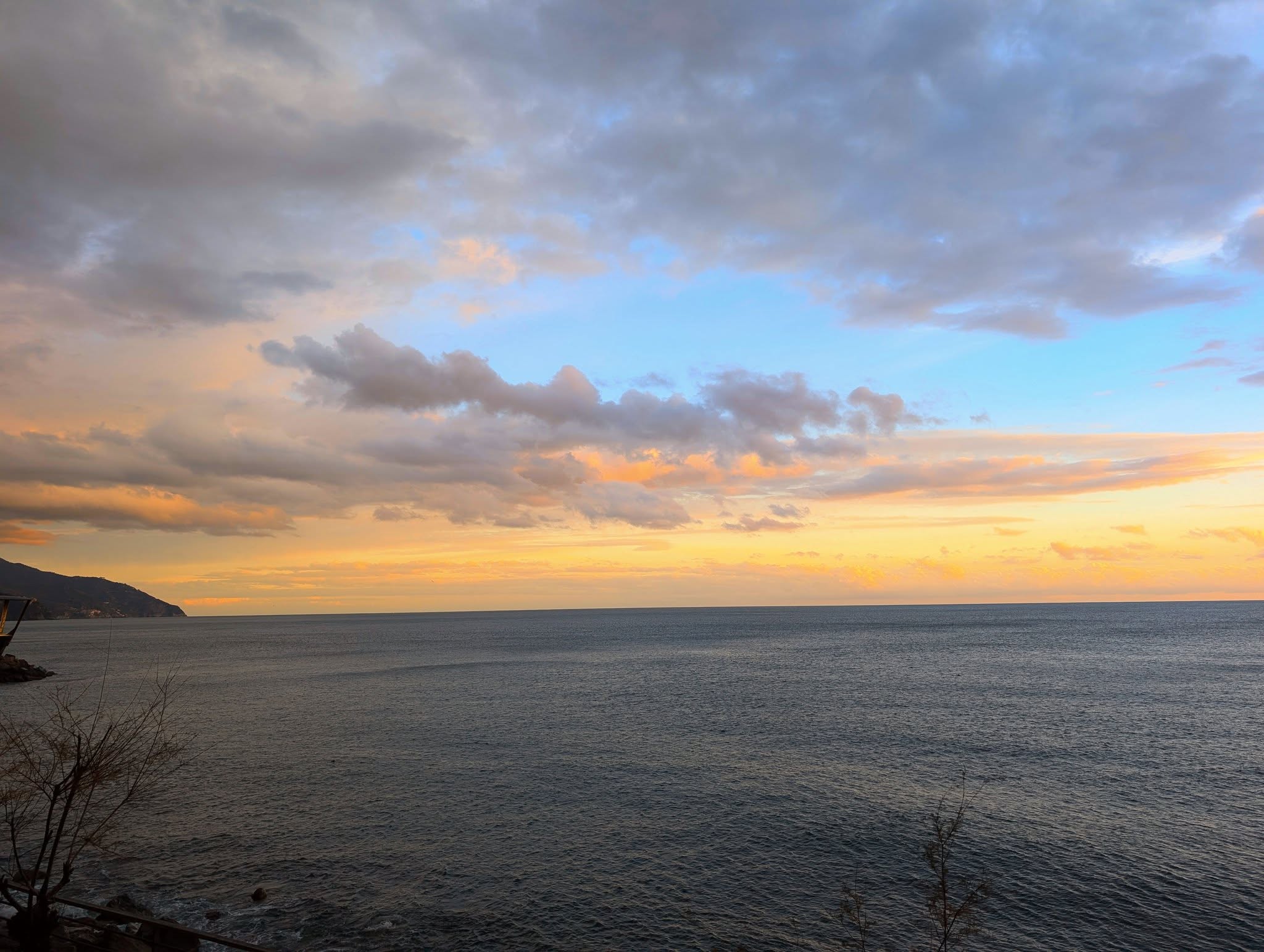 子貓玲 CoNeCoLin 伍洋